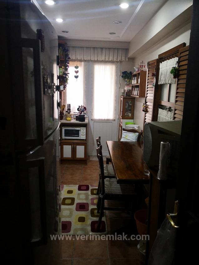 Ankara Batıkent Batısitesi’nde Masrafsız,Ara Kat,Sosyal Olanaklara Komşu Satılık 3+1 Daire