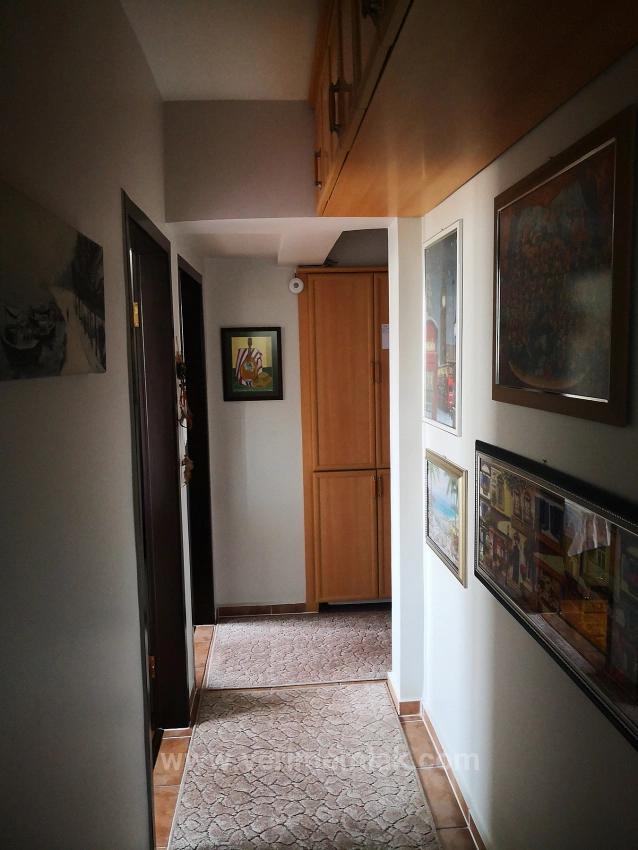 Ankara Batıkent Batısitesi’nde Masrafsız,Ara Kat,Sosyal Olanaklara Komşu Satılık 3+1 Daire