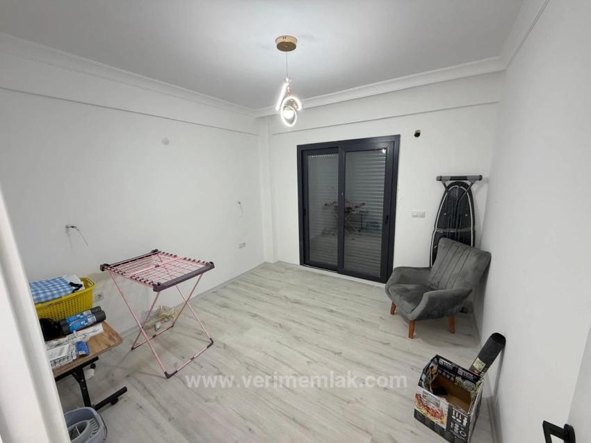 Seferihisar'da:güneş Enerjili,Yerden Isıtmalı,Full Eşyalı Satılık 3+1 Villa