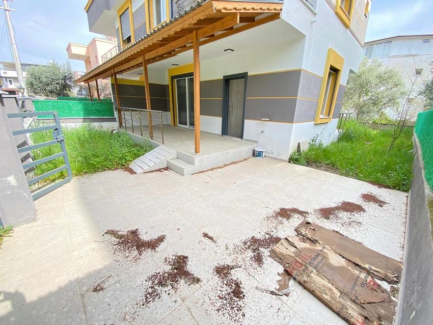 Doğanbey De Mustakil Bahçeli Ferah Denize Yakın Satılık 3+1 Villa