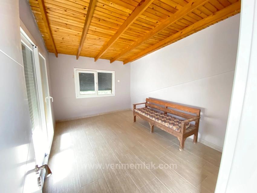 Doğanbey De Mustakil Bahçeli Ferah Denize Yakın Satılık 3+1 Villa