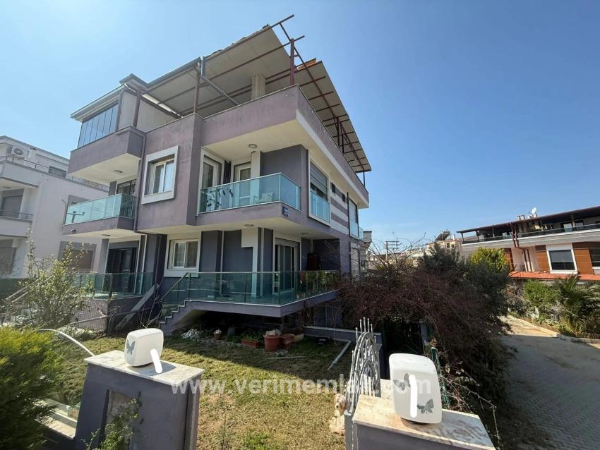 Menderes Özdere Orta Mah. Satılık 4+1 Villa - 150 m²