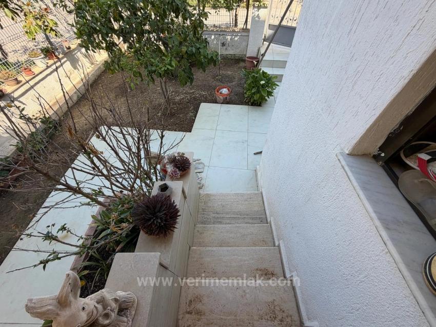  Doğanbey’de Denize 650M Mesafede, 315M² Müstakil & Meyve Bahçeli 3+1 Villa