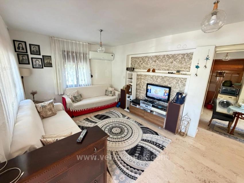  Doğanbey’de Denize 650M Mesafede, 315M² Müstakil & Meyve Bahçeli 3+1 Villa