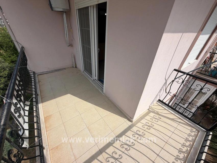Seferihisar Mersin Alanı'nda, Full Eşyalı, Kapalı Otoparklı Satılık 2+1 Daire