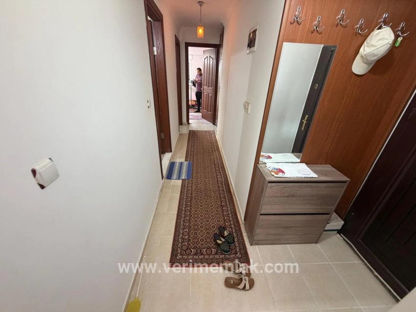 Seferihisar Mersin Alanı'nda, Full Eşyalı, Kapalı Otoparklı Satılık 2+1 Daire