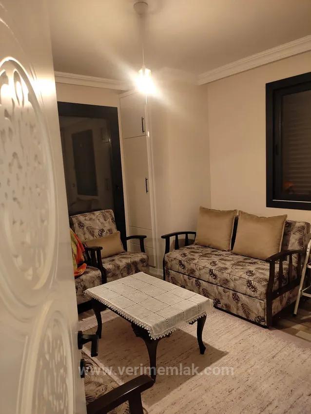 Seferihisar Atatürk Mah.'de Kesintisiz Deniz Manzaralı Lüks Satılık 2+2 Villa!