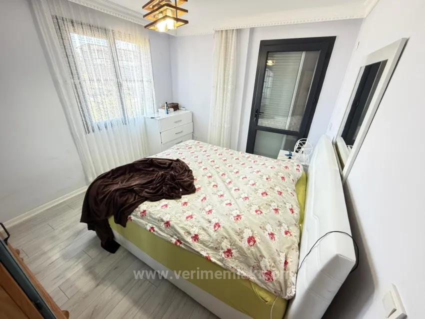 Seferihisar Cumhuriyet'te Denize 650M, 4+1 Geniş Bahçeli Lüks Satılık Villa!