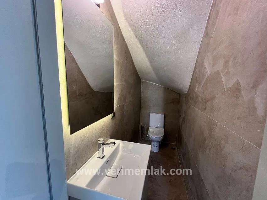 Menderes Gümüldür Gümüldür Atatürk Mah. Satılık 4+1 Villa - 250 m²