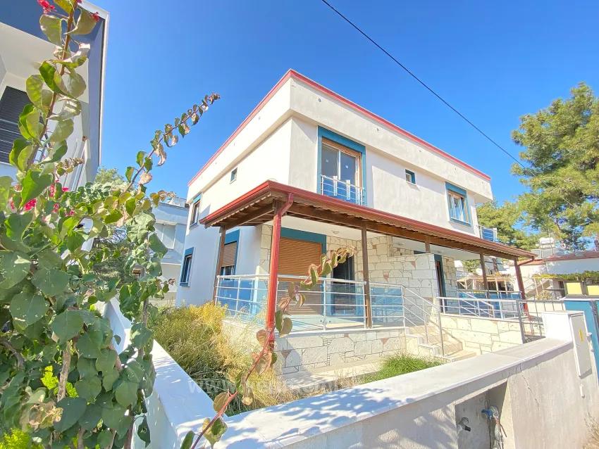 Seferihisar Payamlı Da Geneş Bahçeli Satılık 2+1 Villa