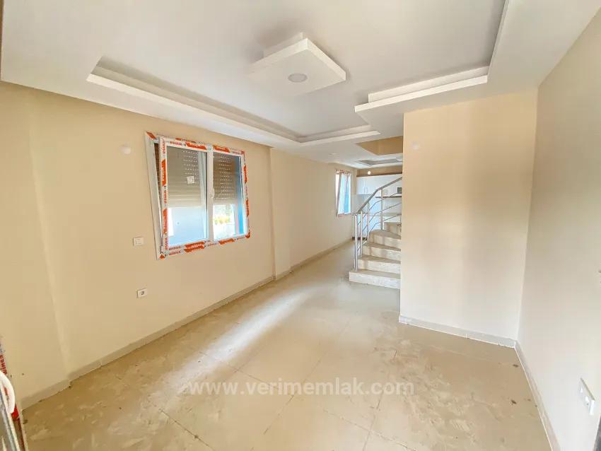 Seferihisar Payamlı Da Geneş Bahçeli Satılık 2+1 Villa