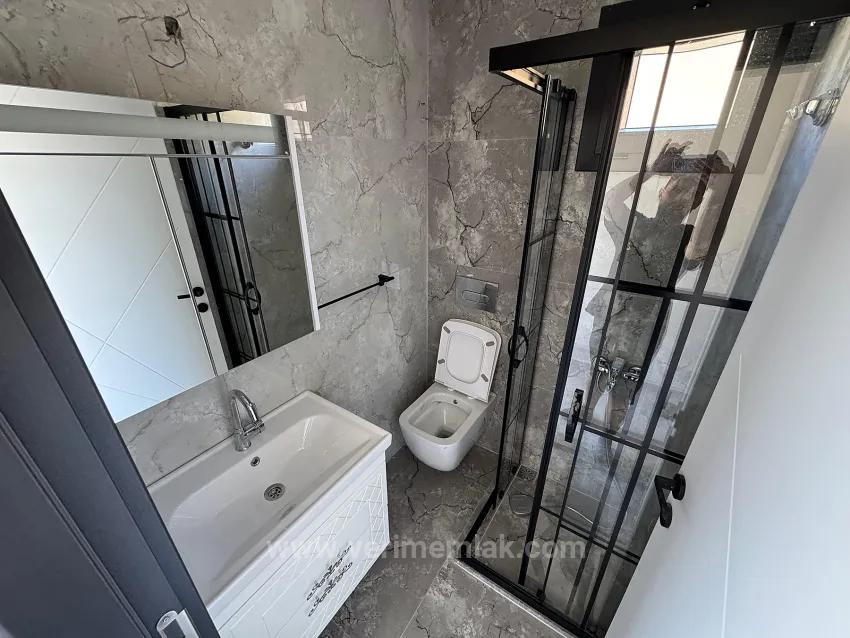 Seferihisar Atatürk Mahallesi Panoramik Deniz Manzaralı Sıfır Satılık 3+1 Villa