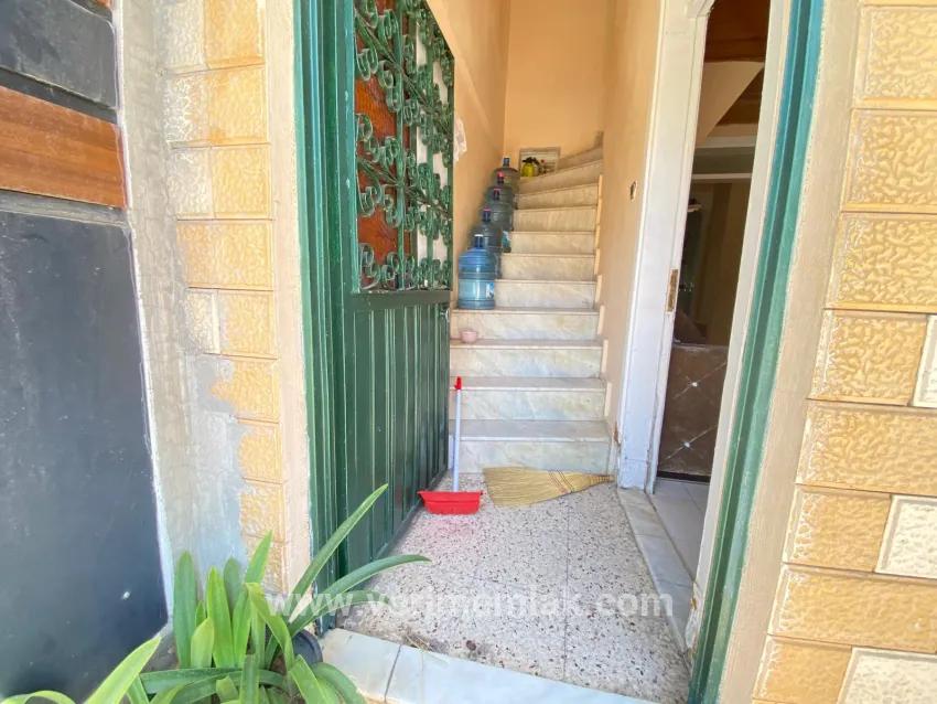 Seferihisar Mersinalanı'nda denize 350m, net 100m² ferah 2+1 günlük daire