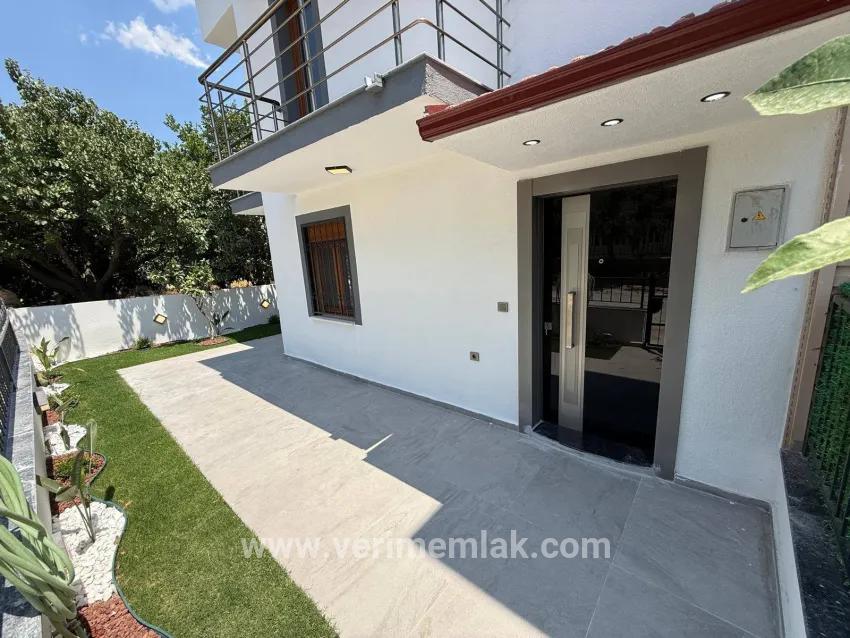 İzmir Menderes/özdere De Şoook Uygun Fiyatlı Satılık 3+1 Villa