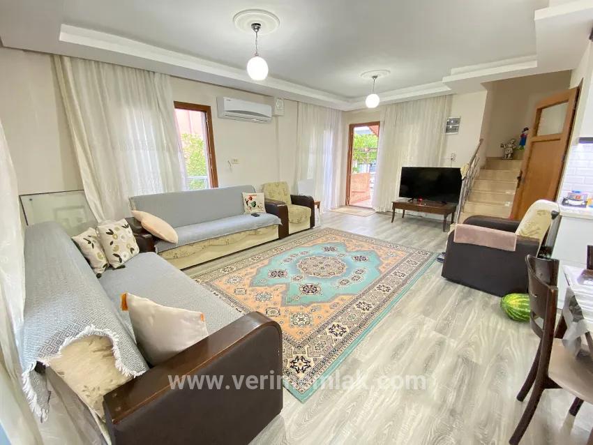 Seferihisar Atatürk Mah.’de full deniz manzaralı tam müstakil satılık 4+1 Villa