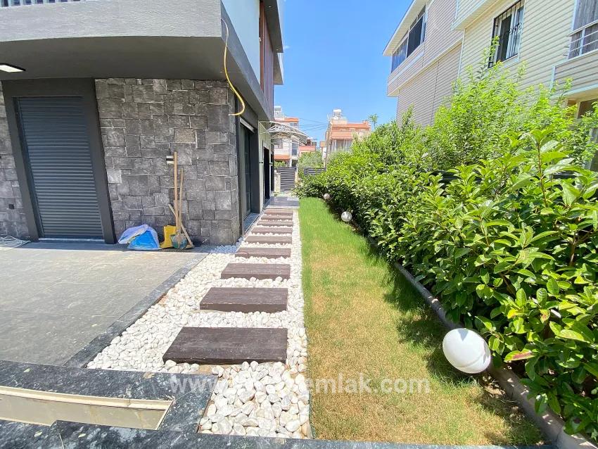 Gümüldür Fevzi Çakmak'ta denize 100m müstakil havuzlu lüks 3+1 akıllı villa