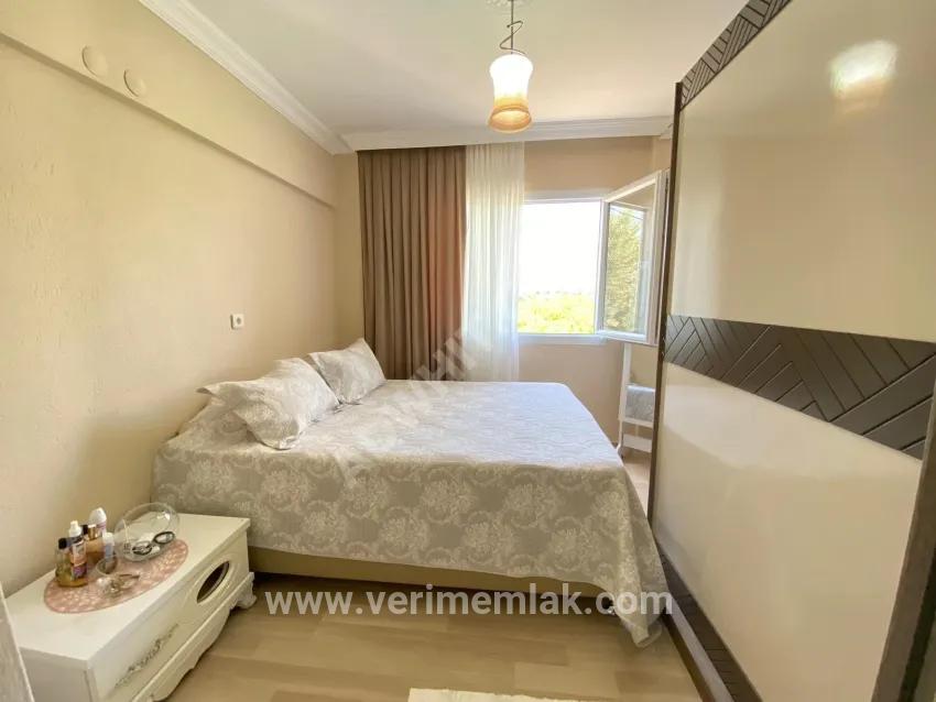 Seferihisar Ürkmez Mersin Alanı Mah. Satılık 3+1 Daire - 110 m²