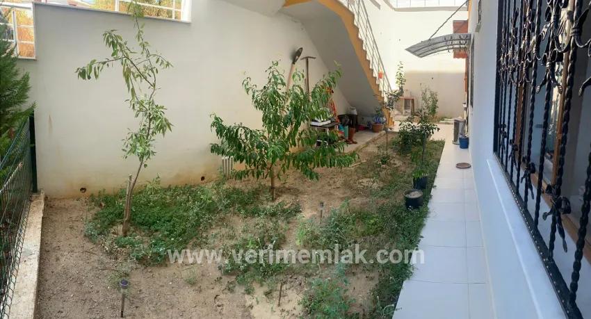 Menderes Çukuraltı Mah. Özdere'de Satılık 2+1 Bahçe Katı Daire