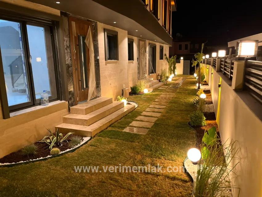 Menderes Özdere Çukuraltı Mah. Satılık 3+1 Villa - 150 m²