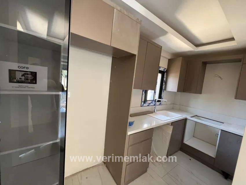 Menderes Özdere Çukuraltı Mah. Satılık 3+1 Villa - 150 m²