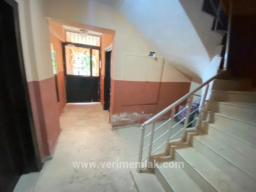 Seferihisar Ürkmez Mersin Alanı Mah. Satılık 2+1 Daire - 80 m²