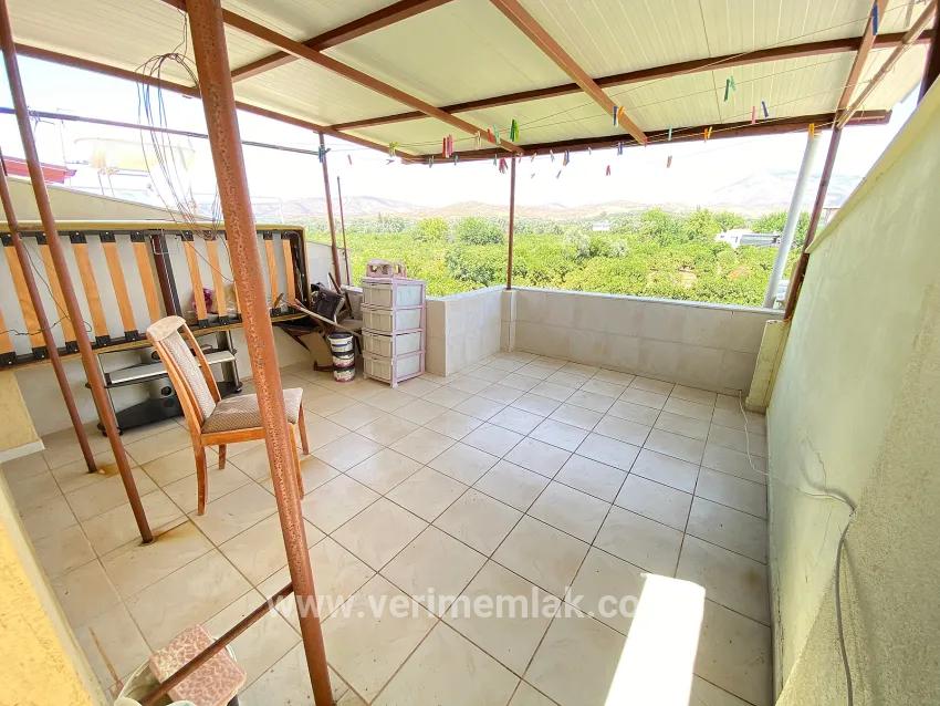 Seferihisar Ürkmez Bengiler Mah. Satılık 3+1 Villa - 150 m²