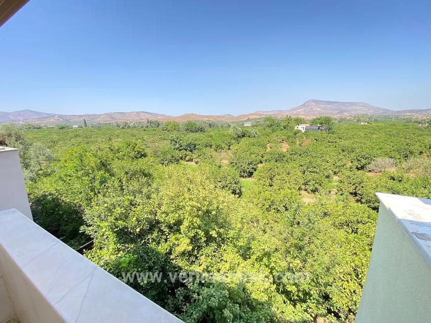 Seferihisar Ürkmez Bengiler Mah. Satılık 3+1 Villa - 150 m²
