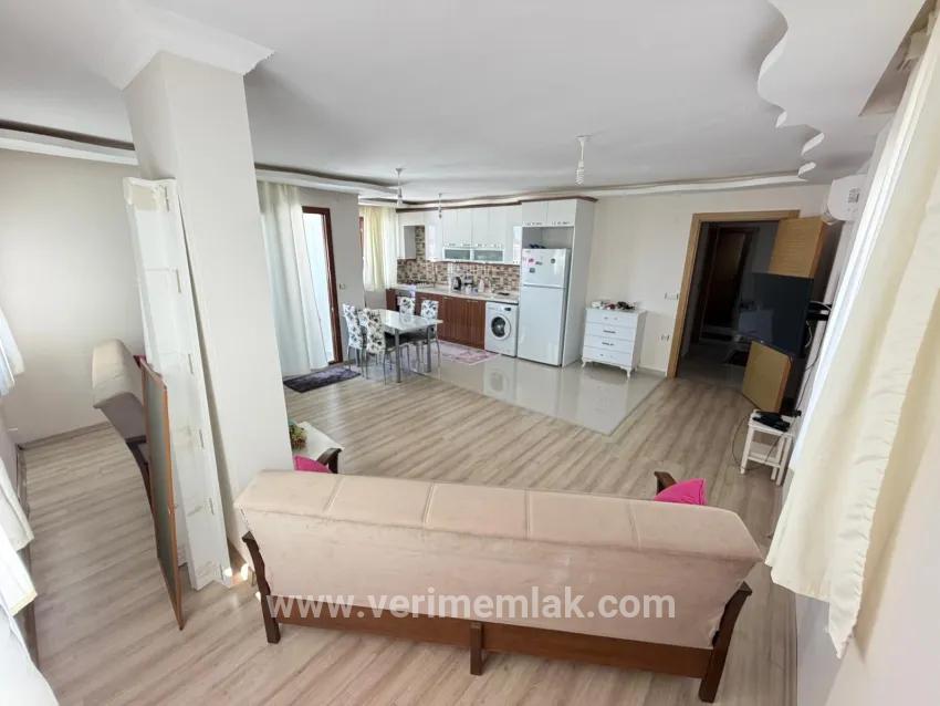 Seferihisar Ürkmez Mersin Alanı Mah. Satılık 2+1 Daire - 160 m²