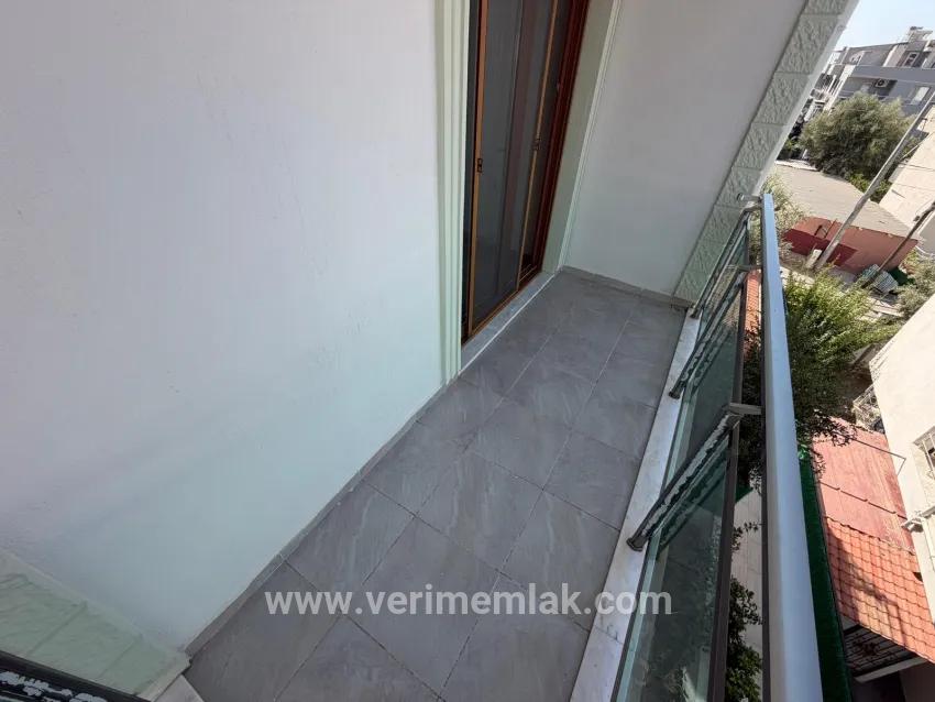 Seferihisar Ürkmez Mersin Alanı Mah. Satılık 2+1 Daire - 160 m²