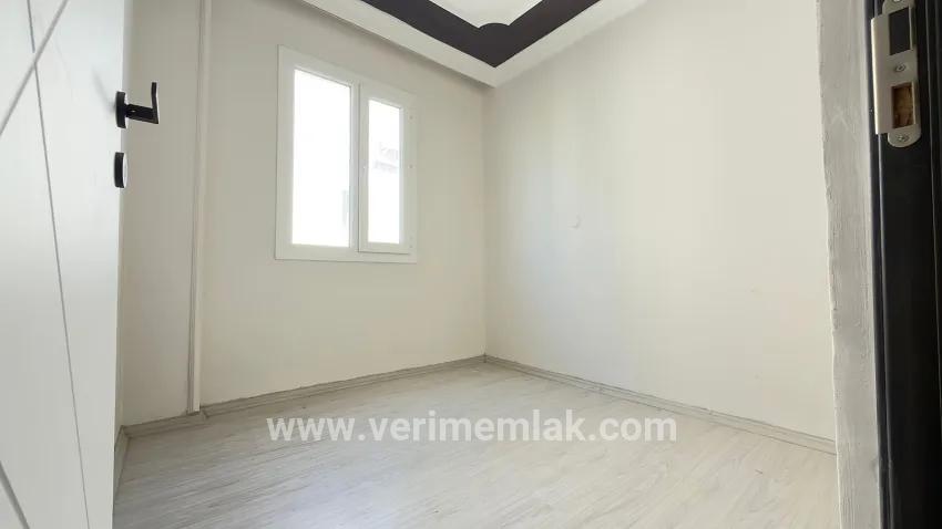 Menderes Özdere Çukuraltı Mah. Satılık 4+2 Daire - 200 m²
