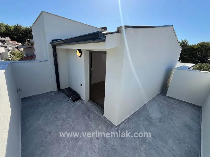 Menderes Özdere Çukuraltı Mah. Satılık 3+1 Villa - 185 m²