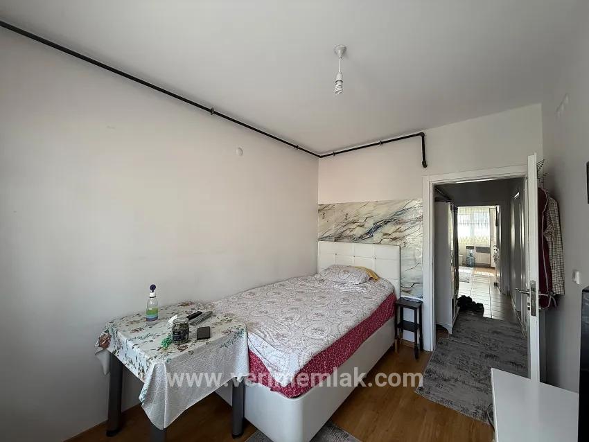 Seferihisar Hıdırlık Mah. Satılık 2+1 Daire - 100 m²