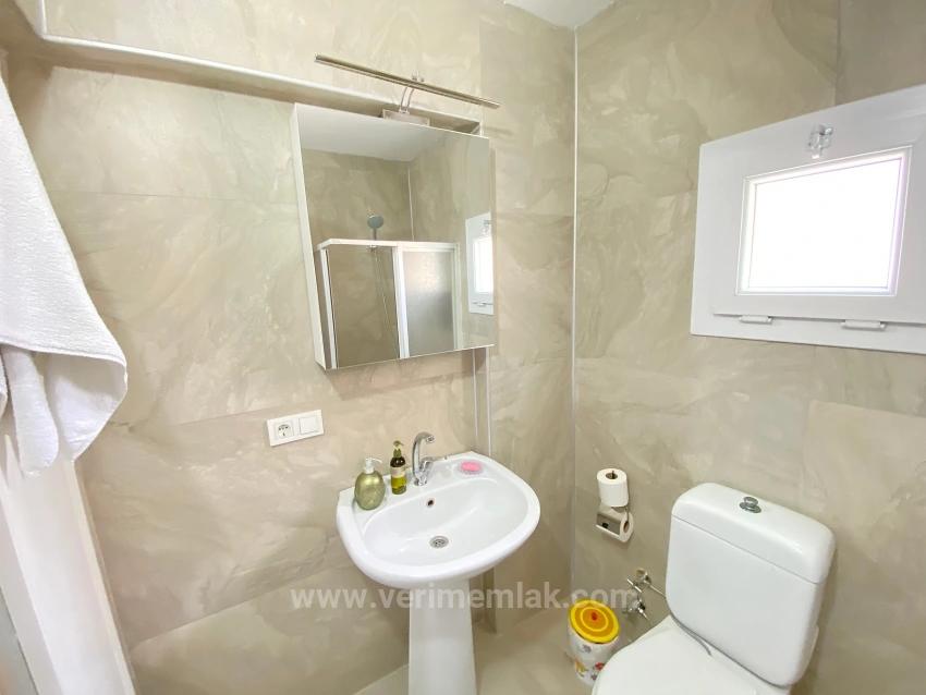 Seferihisar Meltem Tur Sitesi’nde Denize 350M, Havuzlu, 4+1 Müstakil Tadında Villa!La