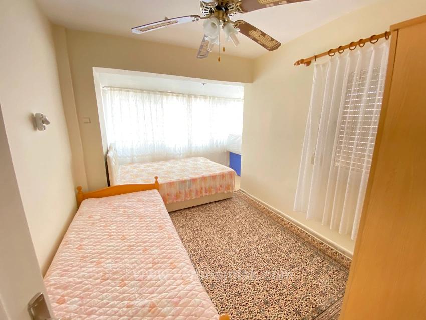 Doğanbey De Deniz Yakın Siteiçinde Satılık 4+1 Villa