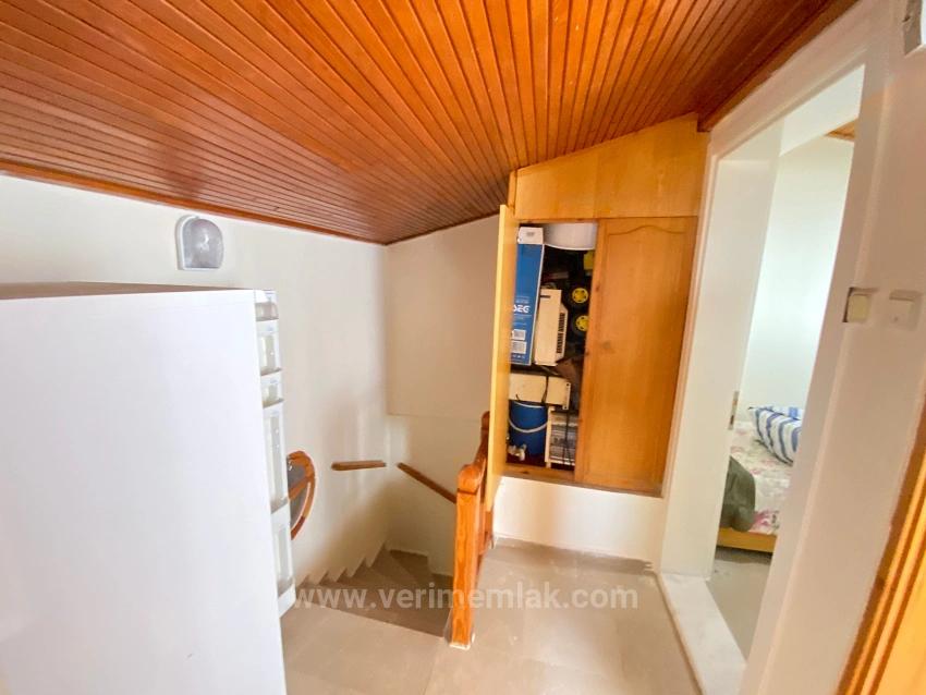 Seferihisar De Denize 350M Mesafede! Meltem Tur Sitesi'nde Havuzlu, Geniş 4+1 Villa