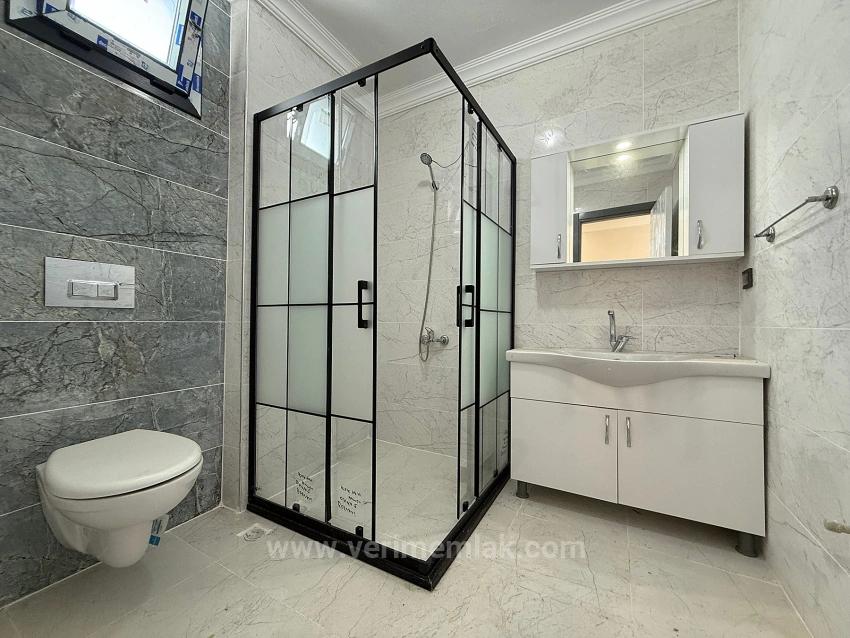 Doğanbey De Çok Büyük Bahçeli Deniz Çok Yakın Satılık 2+1 Villa