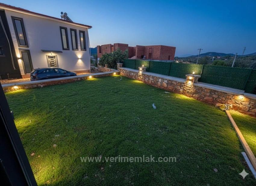 Doğanbey De Yerden Istmal Salon Mutfak Ayrı Satılık 2+1 Yazlık