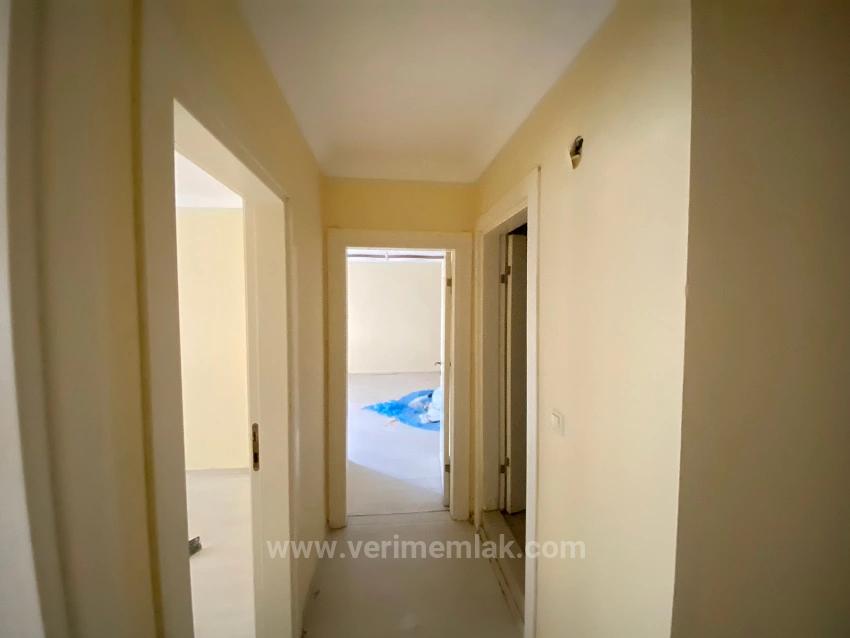 Ürkmezde Denize 150M2 Geniş Ferah Satılık 2+1 Daire