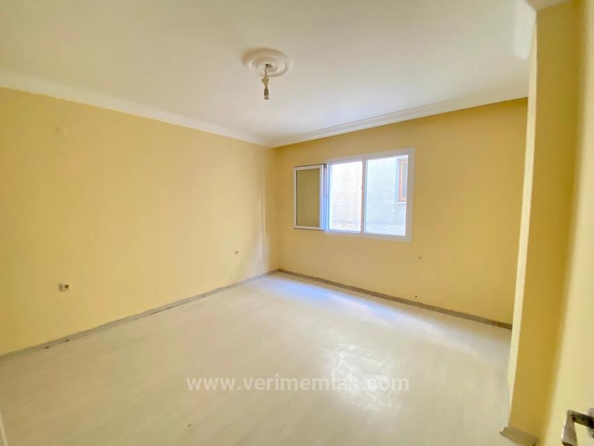 Ürkmezde Denize 150M2 Geniş Ferah Satılık 2+1 Daire