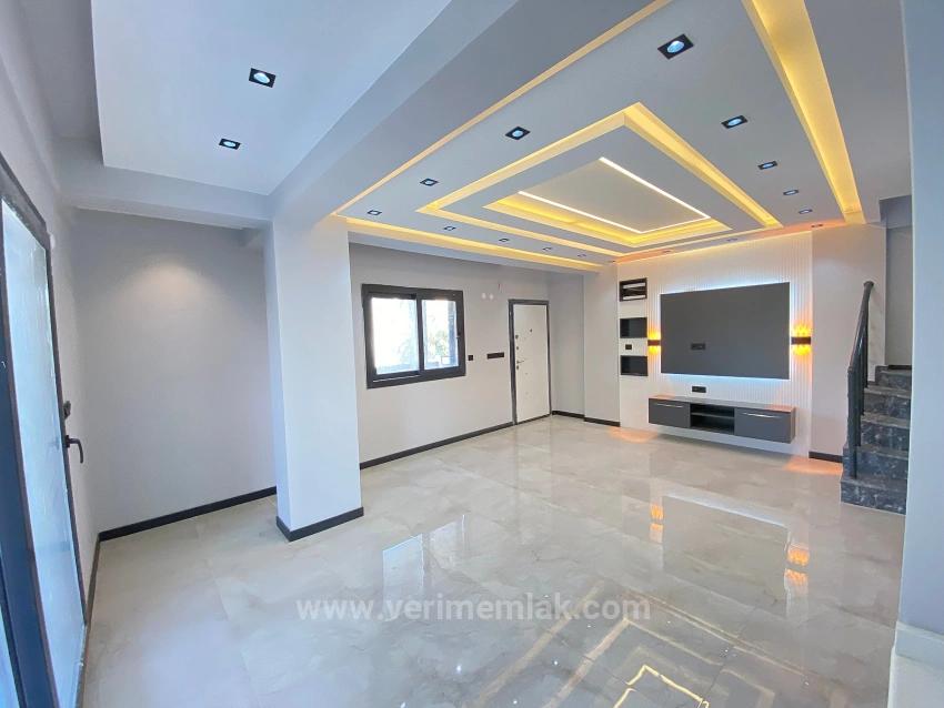 Doğanbey De Tek Mustakil Akıllı Ev Sistemli Ultra Lükx Satılık 3+1 Villa