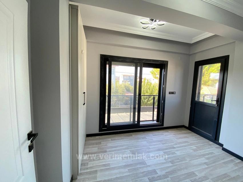 Doğanbey De Tek Mustakil Akıllı Ev Sistemli Ultra Lükx Satılık 3+1 Villa