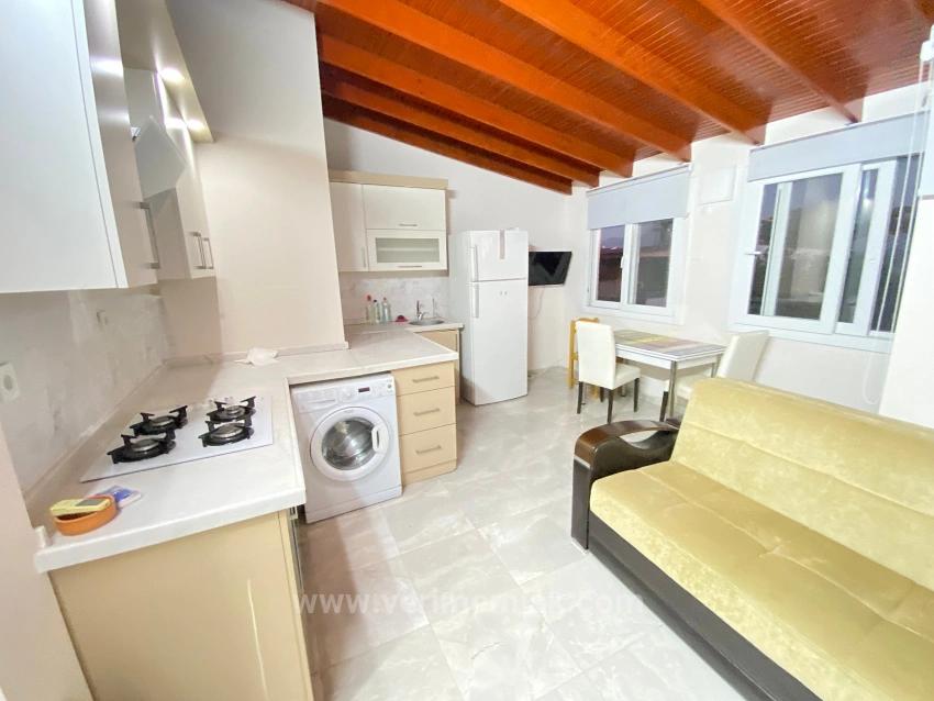 Ürkmez Deniz Tarafında Ara Kat 2+1 Eşyalı Yıllık Kiralık Daire