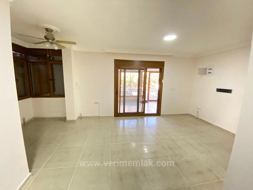 Doğanbey De Kapalı Otopark Deniz Çok Yalıkn Satılık 3+1 Villa