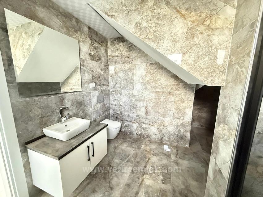 Doğanbeyde Tek Müstakil Havuzlu Satılık 3+1 Villa