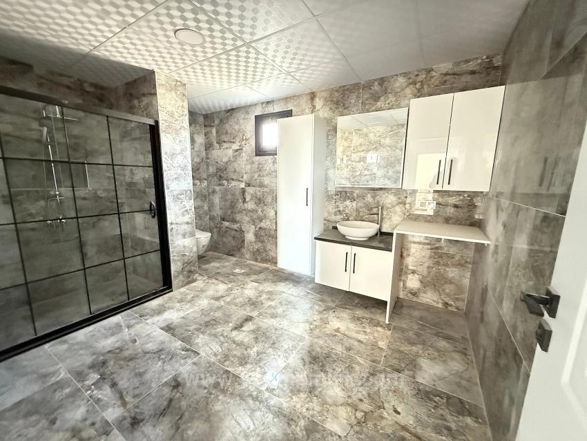 Doğanbeyde Tek Müstakil Havuzlu Satılık 3+1 Villa