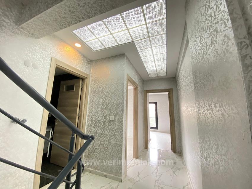 Özdere De Denize 400 M Çarşıya Merkeze Çok Yakın Fırsat 3+1 Villa