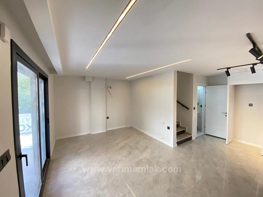 Özdere De Otoparklı Denize 50M Full Manzaralı Lüx Satılık 3+1 Villa