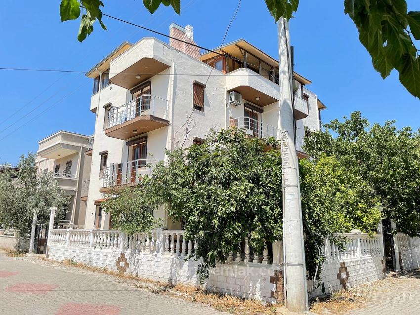 Seferihisar Ürkmez'de Plaja 50M Mesafede Uygun Satılık 2+1 Daire