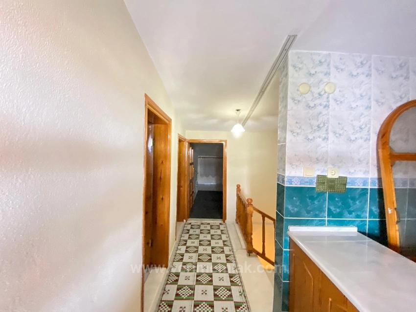 Doğanbey Merkezinde Denize 350M2 Ultra Lüx 7+2 Villa