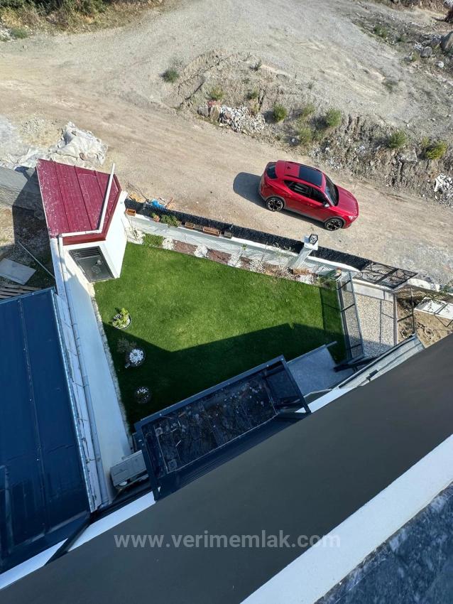 Seferihisar Payamlı Mh.kat Kaloriferi Kat Mülkiyetli Satılık 3+1 Villa